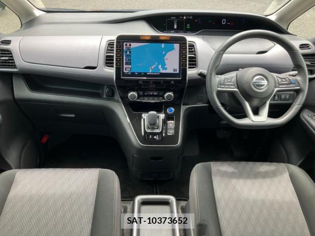 Nissan SERENA 2023-02 8374308-3