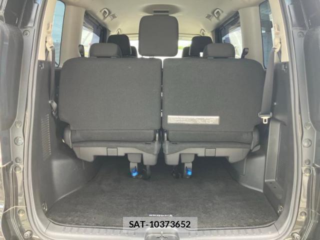 Nissan SERENA 2023-02 8374308-6