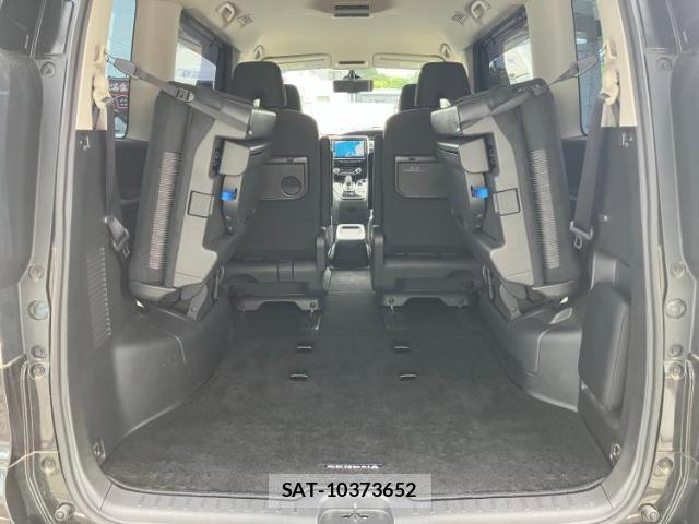 Nissan SERENA 2023-02 8374308-7