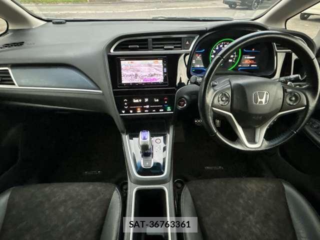 Honda SHUTTLE 2016-03 8372583-15