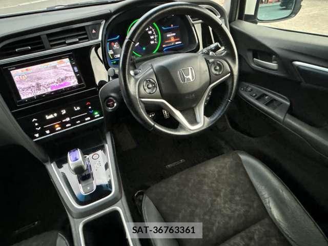 Honda SHUTTLE 2016-03 8372583-16