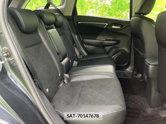Honda SHUTTLE 2018-11 8372949-4