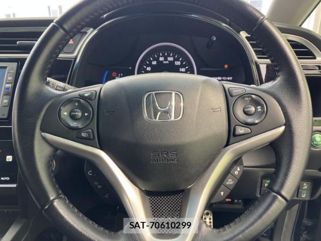 Honda SHUTTLE 2018-04 8374318-14