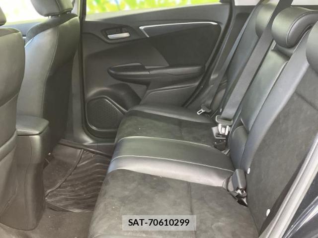 Honda SHUTTLE 2018-04 8374318-6