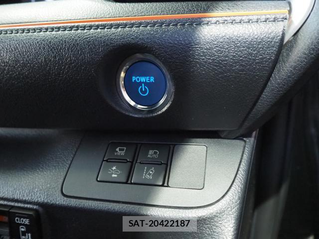 Toyota SIENTA 2022-03 8372564-16