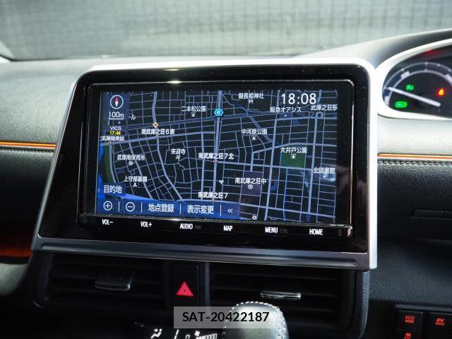 Toyota SIENTA 2022-03 8372564-4