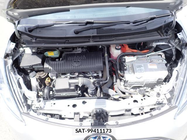 Toyota SIENTA 2017-03 8372566-7