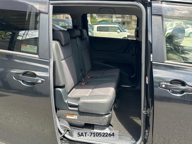 Toyota SIENTA 2018-05 8372581-13