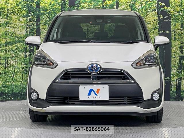 Toyota SIENTA 2016-10 8372611-14