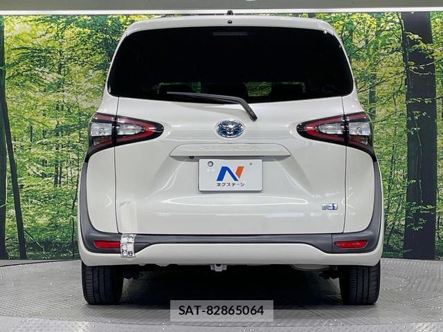 Toyota SIENTA 2016-10 8372611-15