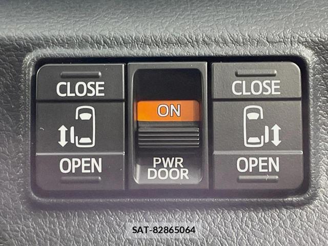 Toyota SIENTA 2016-10 8372611-2