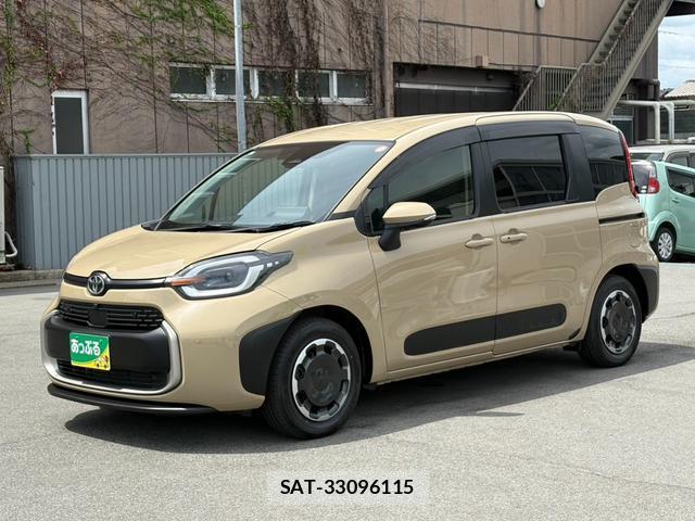 Toyota SIENTA 2025-12 8372667-7