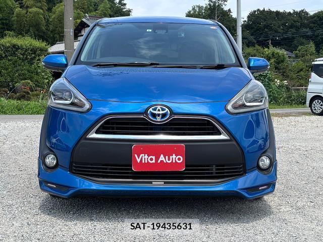 Toyota SIENTA 2015-09 8372763-11