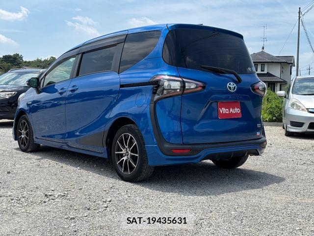 Toyota SIENTA 2015-09 8372763-4