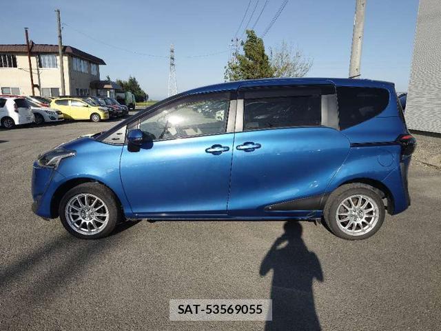 Toyota SIENTA 2015-07 8372805-15