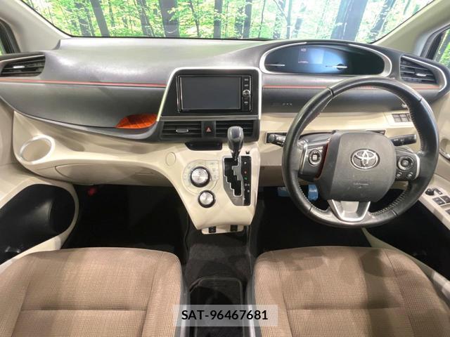 Toyota SIENTA 2017-08 8372958-1