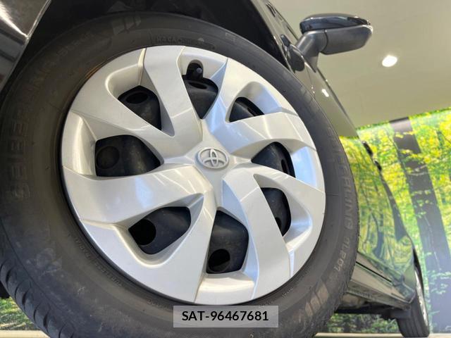 Toyota SIENTA 2017-08 8372958-13