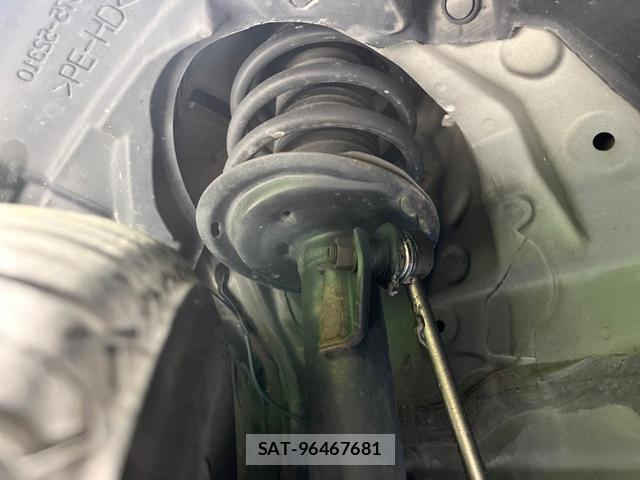 Toyota SIENTA 2017-08 8372958-19