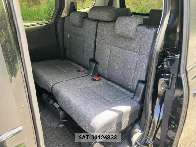 Toyota SIENTA 2026-01 8373038-7