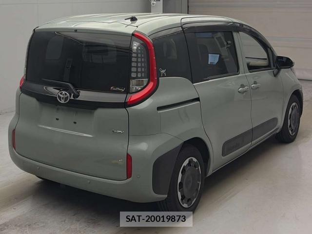 Toyota SIENTA 2024-11 8373068-1