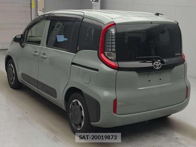 Toyota SIENTA 2024-11 8373068-13