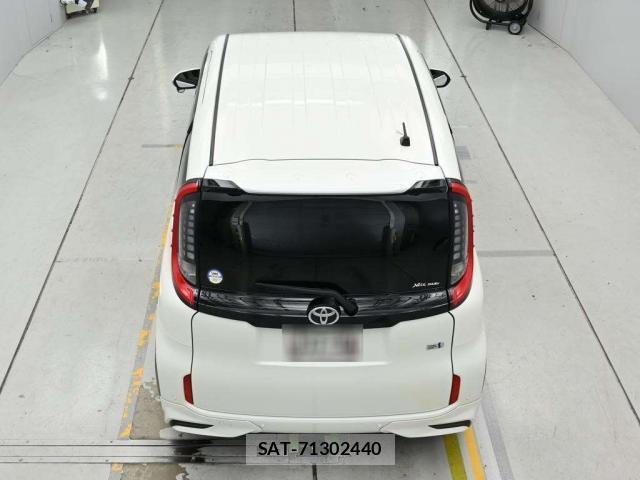 Toyota SIENTA 2023-01 8373098-11