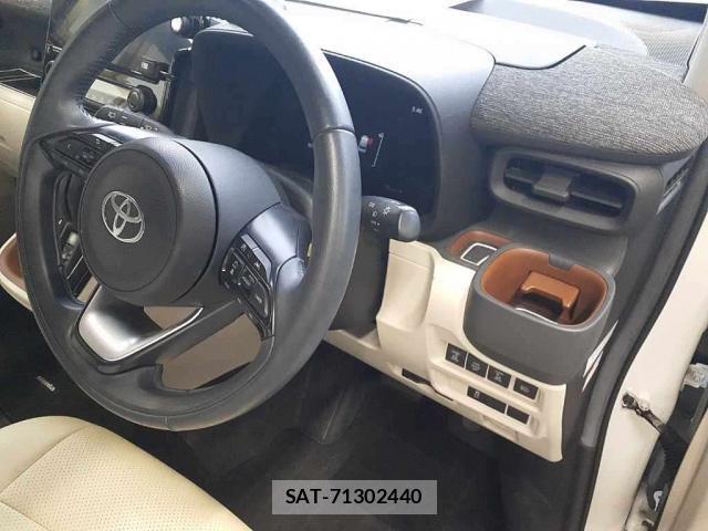 Toyota SIENTA 2023-01 8373098-2