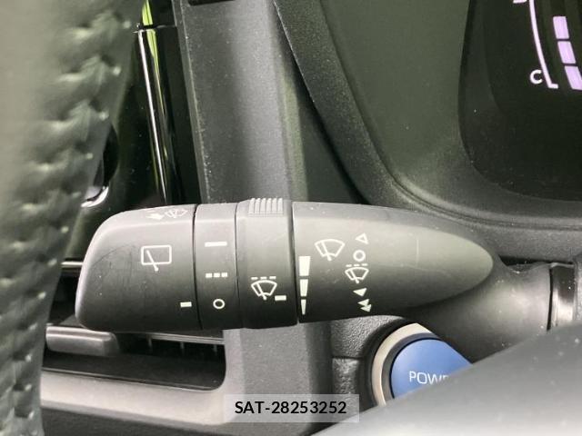 Toyota SIENTA 2023-08 8373154-16