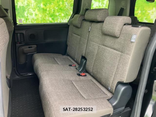Toyota SIENTA 2023-08 8373154-7