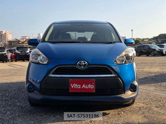 Toyota SIENTA 2015-12 8373482-11