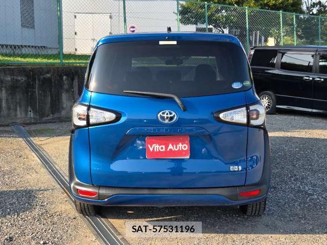 Toyota SIENTA 2015-12 8373482-3