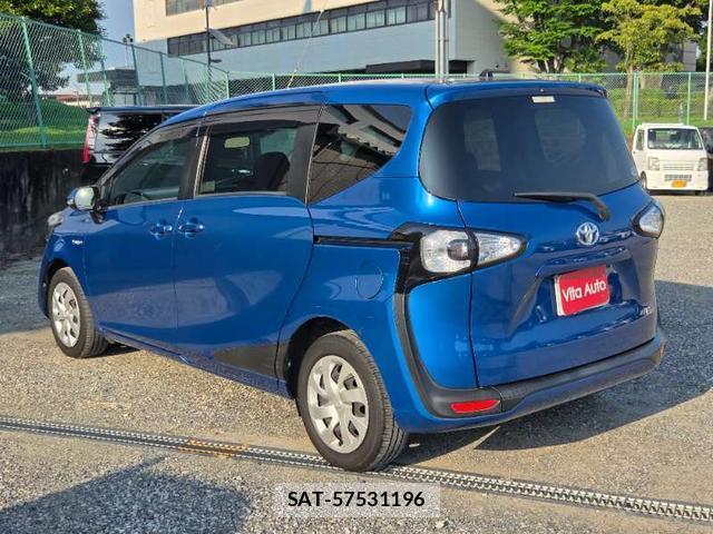 Toyota SIENTA 2015-12 8373482-4