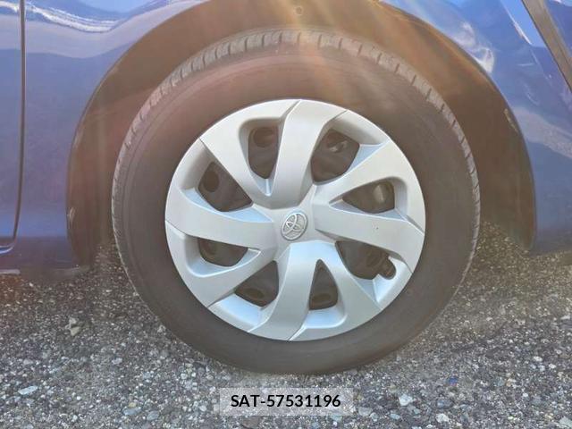 Toyota SIENTA 2015-12 8373482-6