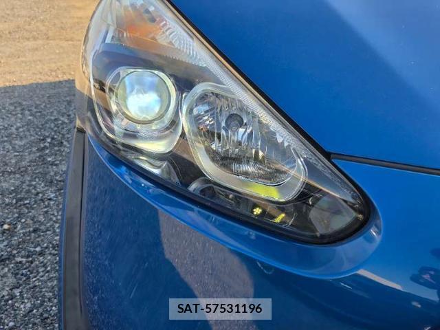 Toyota SIENTA 2015-12 8373482-7