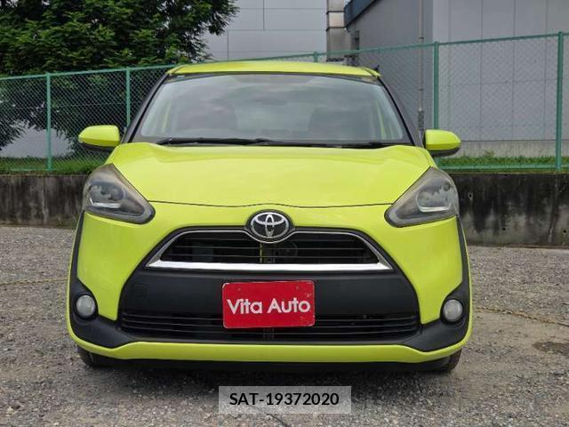 Toyota SIENTA 2015-11 8373492-11
