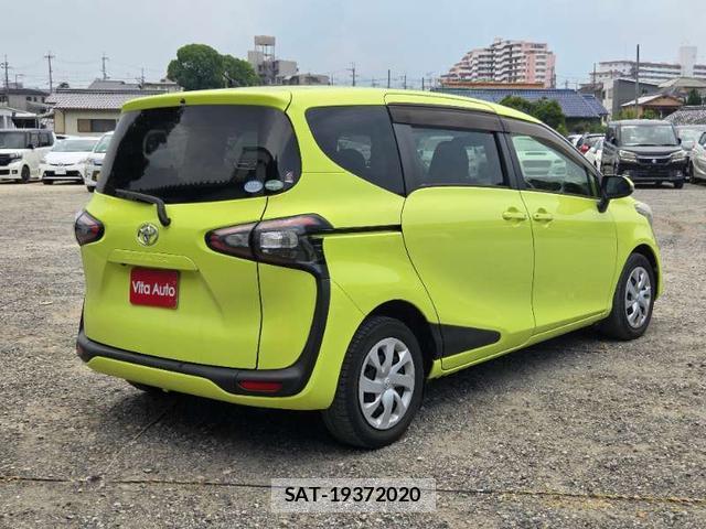 Toyota SIENTA 2015-11 8373492-12