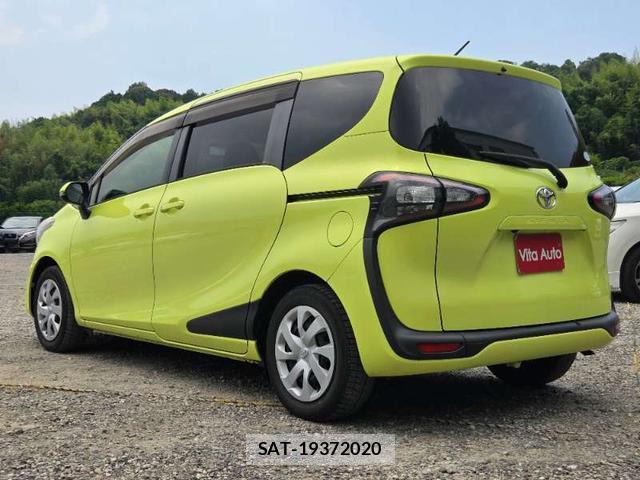 Toyota SIENTA 2015-11 8373492-17