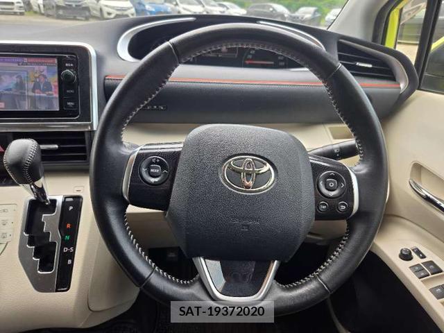 Toyota SIENTA 2015-11 8373492-18
