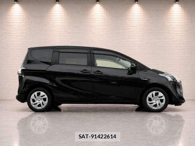 Toyota SIENTA 2020-04 8373716-1