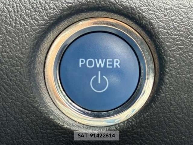 Toyota SIENTA 2020-04 8373716-17