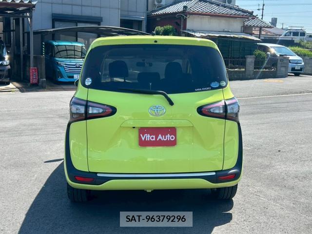 Toyota SIENTA 2015-07 8373778-3