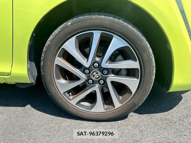 Toyota SIENTA 2015-07 8373778-6