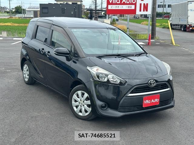 Toyota SIENTA 2015-12 8373794-1