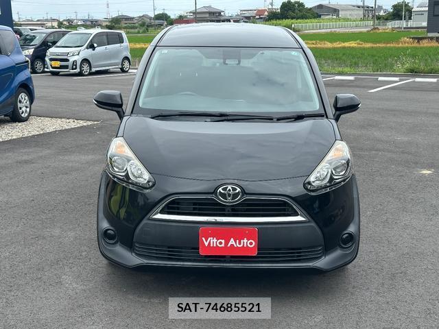 Toyota SIENTA 2015-12 8373794-11