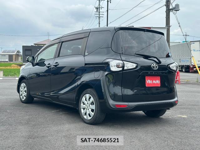Toyota SIENTA 2015-12 8373794-19