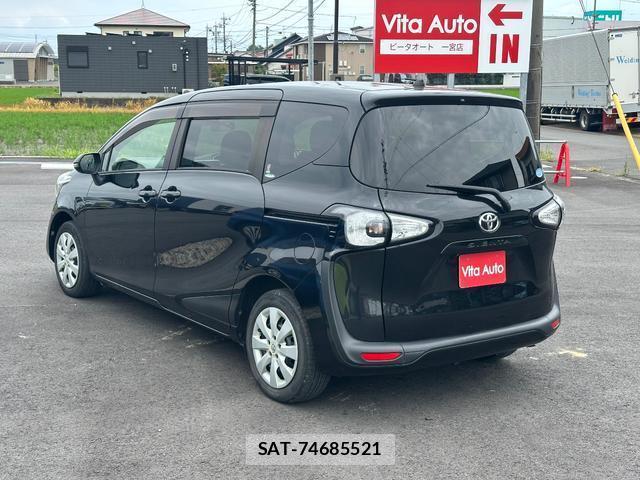 Toyota SIENTA 2015-12 8373794-4