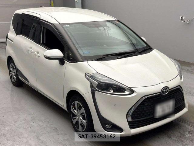 Toyota SIENTA 2018-10 8373845-0