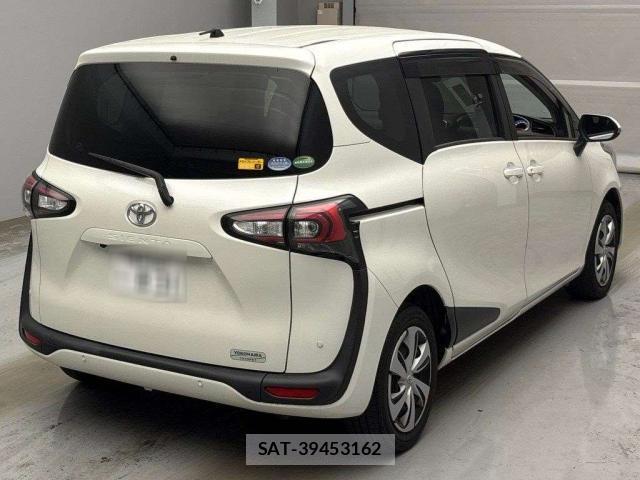 Toyota SIENTA 2018-10 8373845-15