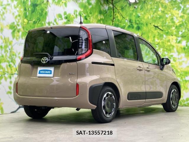 Toyota SIENTA 2026-05 8374107-2