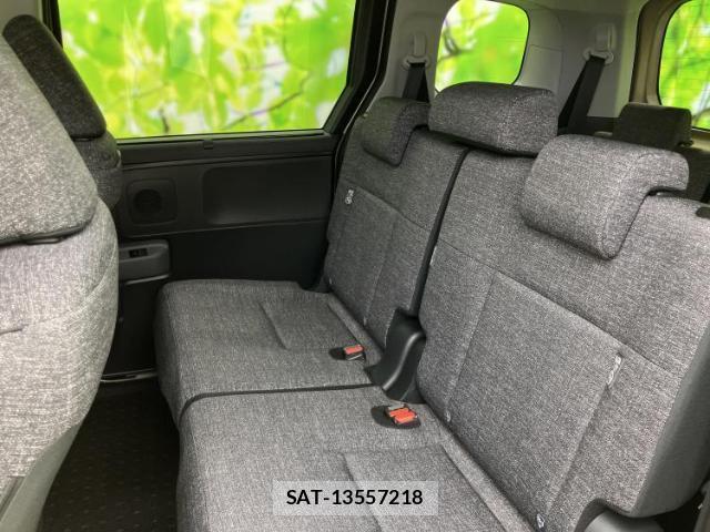 Toyota SIENTA 2026-05 8374107-7